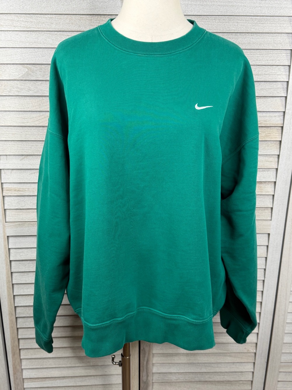 NIKE Men's NRG Solo Swoosh Fleece Crewneck Sweatshirt Mystic Green/White-XL